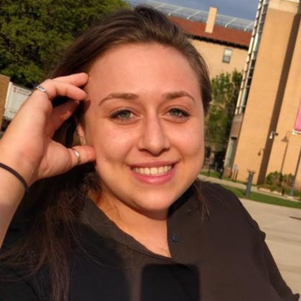 Meet your Posher, Margit